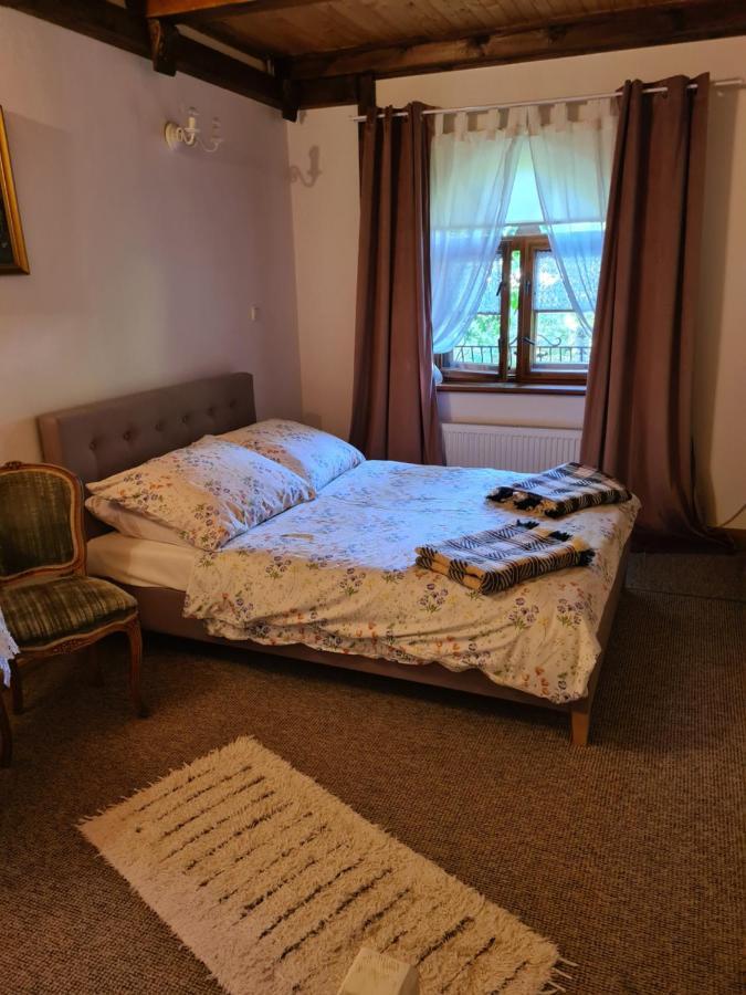 Dworek Sw.Antoniego Slawutowo エクステリア 写真