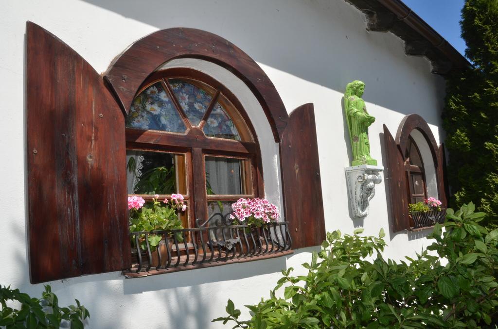 Dworek Sw.Antoniego Slawutowo エクステリア 写真